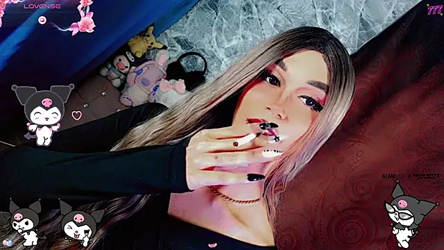 Megaan_Dolll webcam