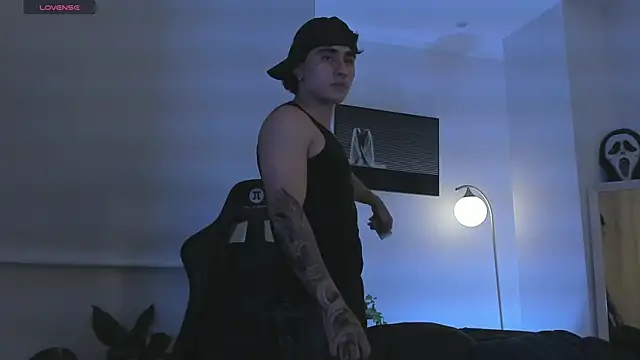 zack_lenox webcam