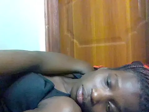slimy_gal12 webcam