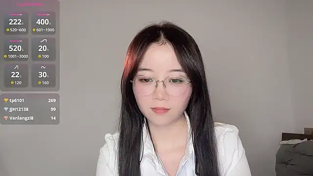 77-Vicky webcam