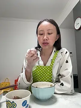 Watch Xiao_Mao_meow live on EroticFlix - High definition streams