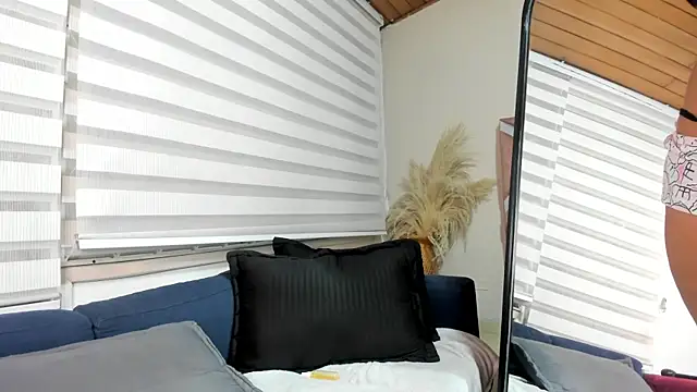 Layra_rous webcam