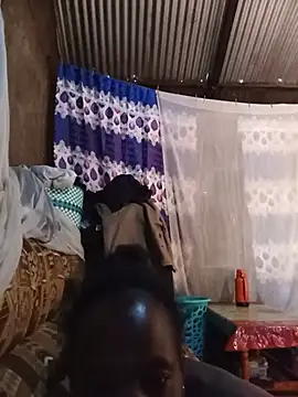 Cuty-Smilez webcam