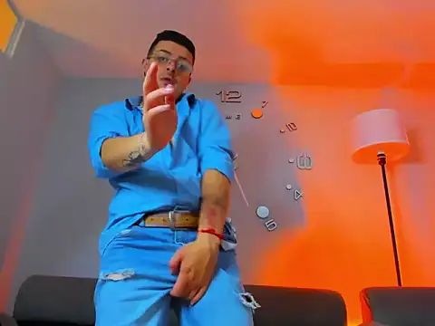 Leo_Hunt_ webcam