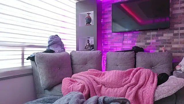 roxxie_fox webcam