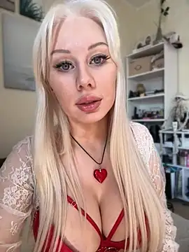 LaraHollywood webcam