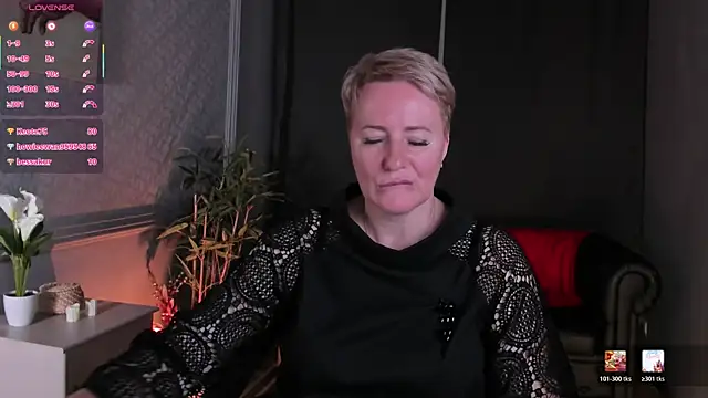 Watch Nika_Smit live on EroticFlix - High definition streams