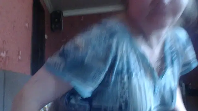 Watch CharleyReid live on EroticFlix - High definition streams