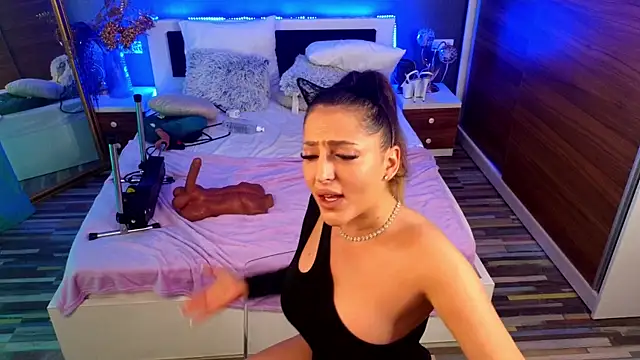Watch Glamorous_Kay live on EroticFlix - High definition streams