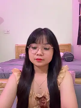 Watch ___KARA___ live on EroticFlix - High definition streams