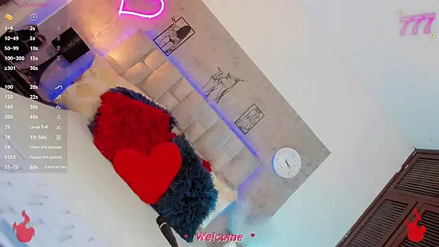 Baby_Aliz webcam