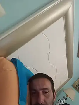 DanTrov79 webcam