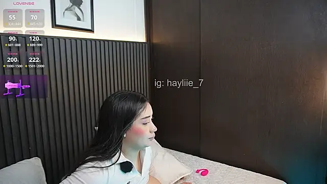 haylie_ (F young) - make me squirt