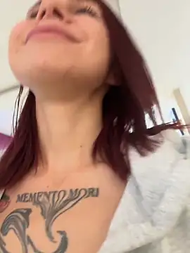 RosieSecret Live Webcam on Stripchat