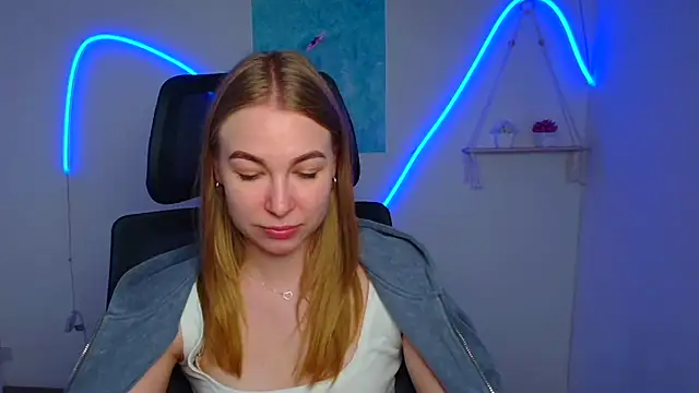 Dana_flowers webcam