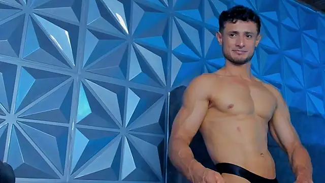 Adonys_Lewis_