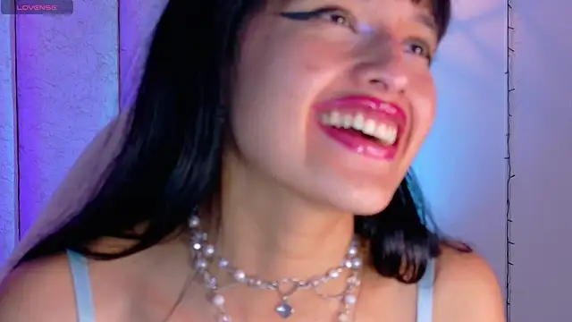 Watch madissonrousecs live on EroticFlix - High definition streams