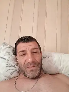 Alexdaniel89 live cam on StripChat