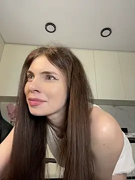 CurlyLara live sex cam