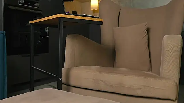 Yourfreebird webcam
