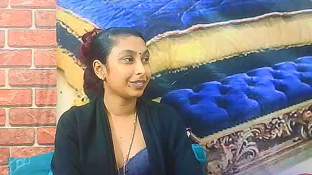 IndianSexyButt webcam