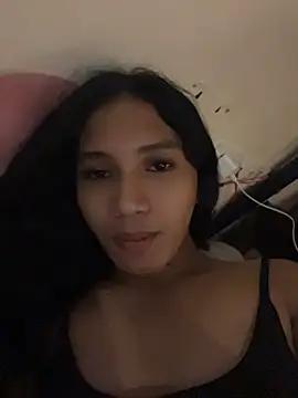 slutty_aki webcam