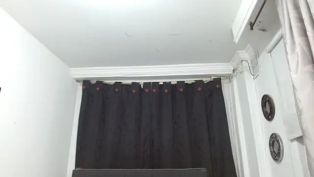 Watch Alisteresa_ live on EroticFlix - High definition streams