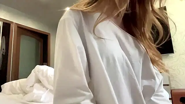 Sunshine_Kira webcam