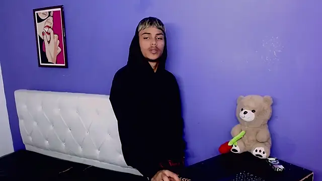 Angel_foxc13 webcam