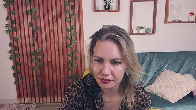 Watch AriaEven live on EroticFlix - High definition streams