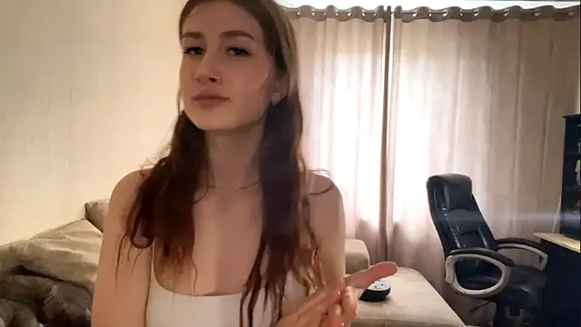 Watch Kitty_M0rphes live on EroticFlix - High definition streams