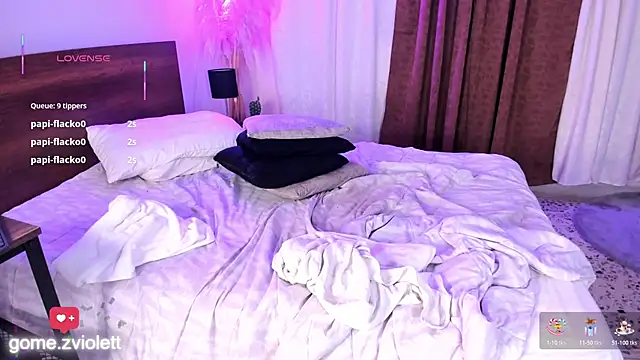 ViolettGomez_93 webcam