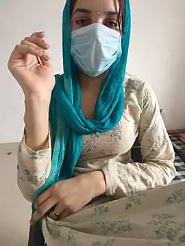 zoya_baby_ webcam