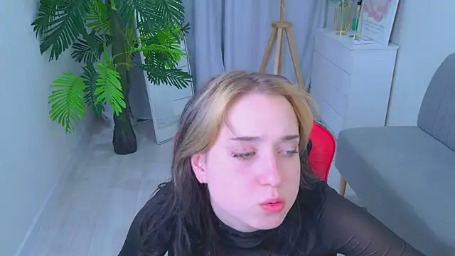 Oksi_Koxy webcam