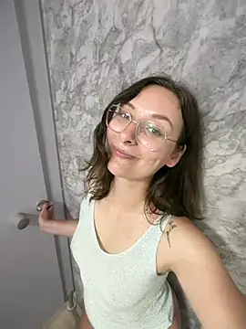 The_Snowwhitee webcam