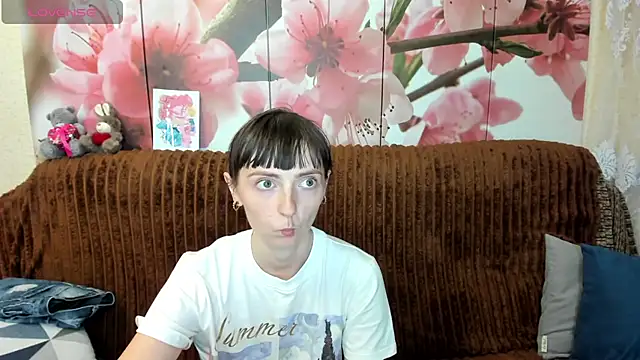 TayanaJons webcam
