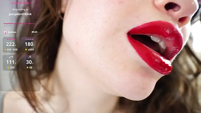 alma_yammy - Alma_yammy's free webcam - UK Sex Cams