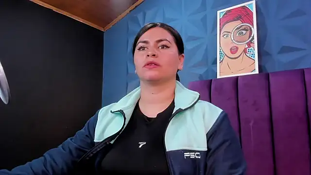 NicoleJonss webcam
