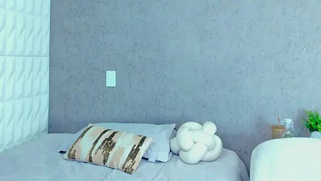 sweetgirl______ - SweetGirl______'s free webcam - UK Sex Cams