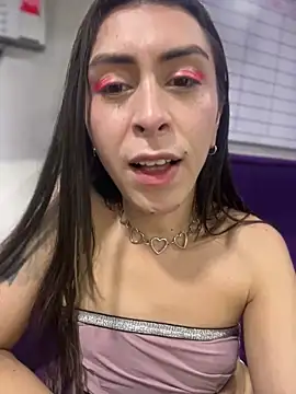 Sara_Davina webcam