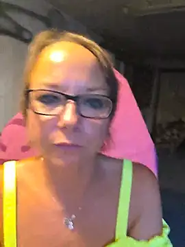 Fuxy-love69 webcam