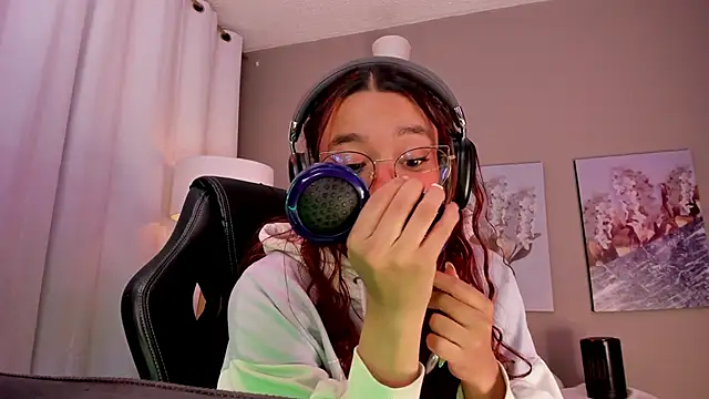 charlotte_bluee webcam