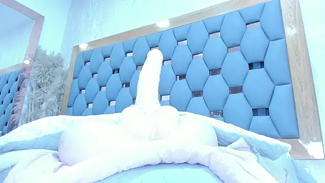 crystal_sm webcam