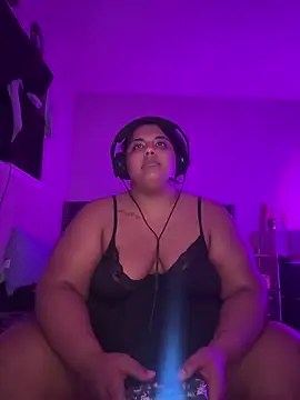 1n0nlythroat webcam