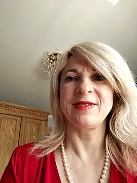 AhlyssaLove1155 webcam