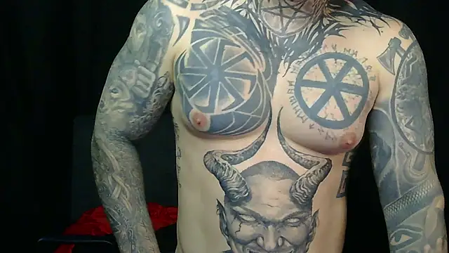 devilWithTats webcam