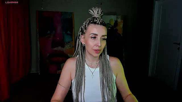 MonicaRiley webcam