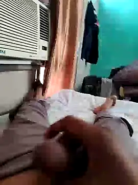 Boobsloverjatt webcam