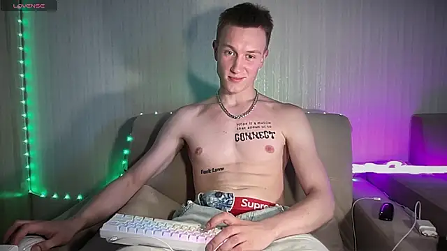 Travis_Gracile webcam
