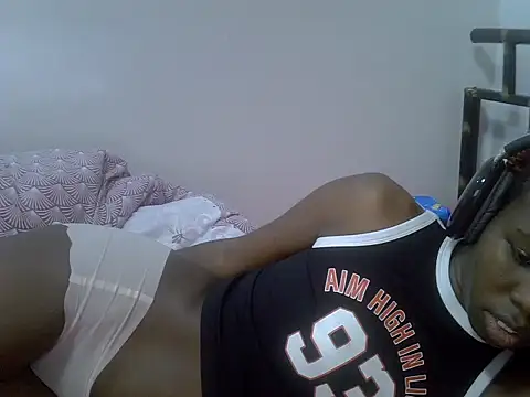 hot_petrah webcam